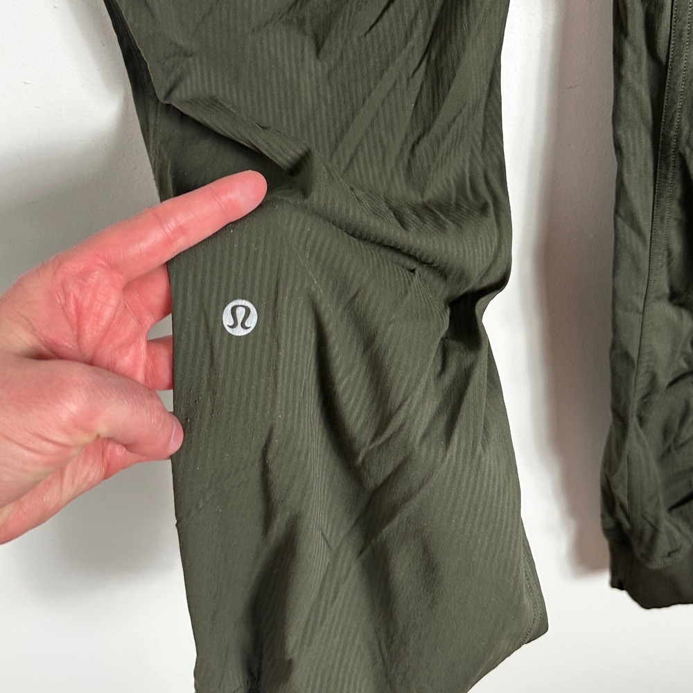 Lululemon Dance Studio Joggers Womens Sz 10 Activewear Pants LW5BPJS Lightweight - Picture 6 of 11